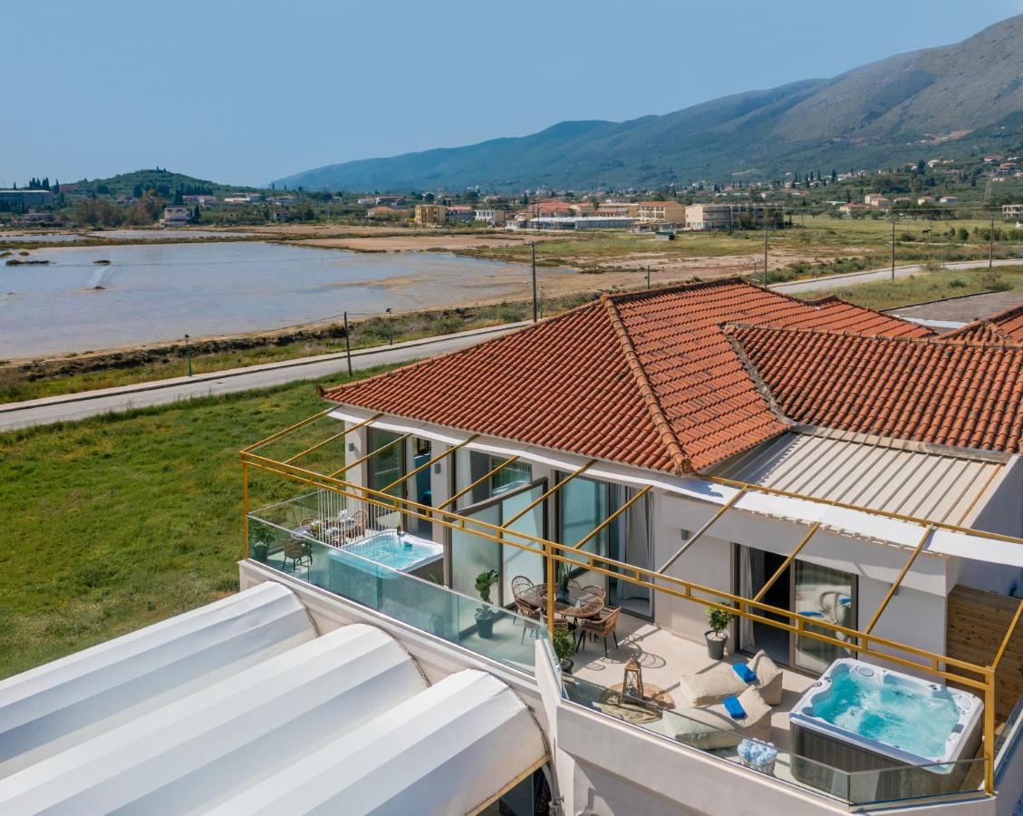 Aphrodite & - 140m From The Beach, By Zantewize Apart Otel