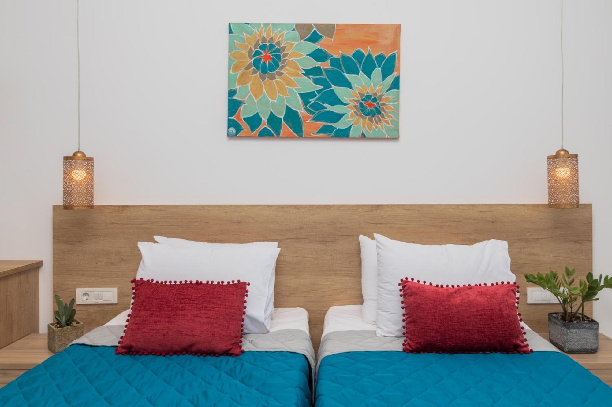 Aphrodite & - 140m From The Beach, By Zantewize Apart Otel Alykes (Zakynthos)