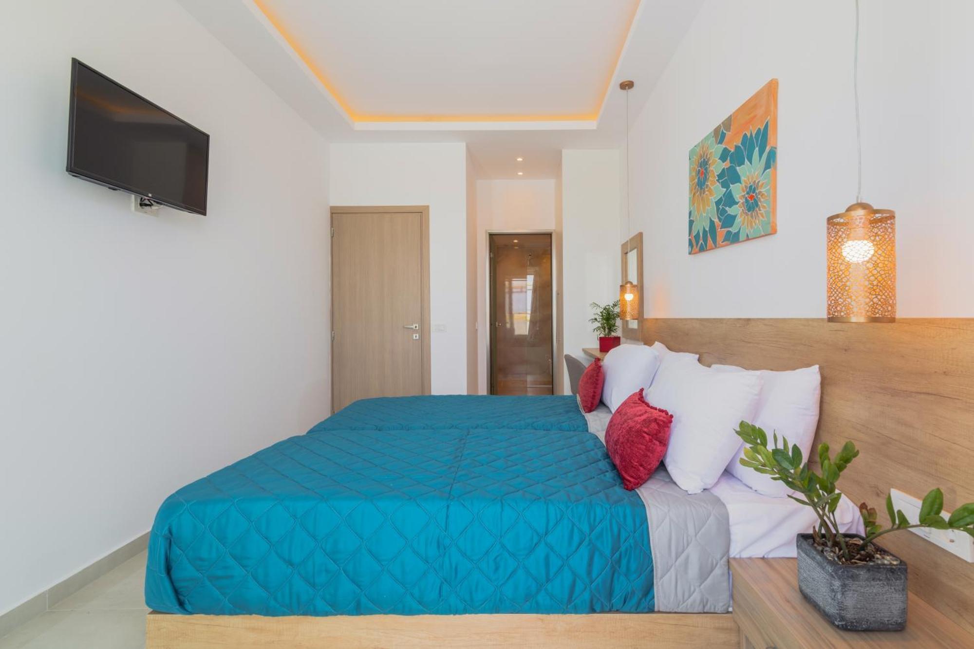 Apart Otel Aphrodite & - 140m From The Beach, By Zantewize